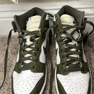 Nike Dunk High ‘Cargo Khaki’